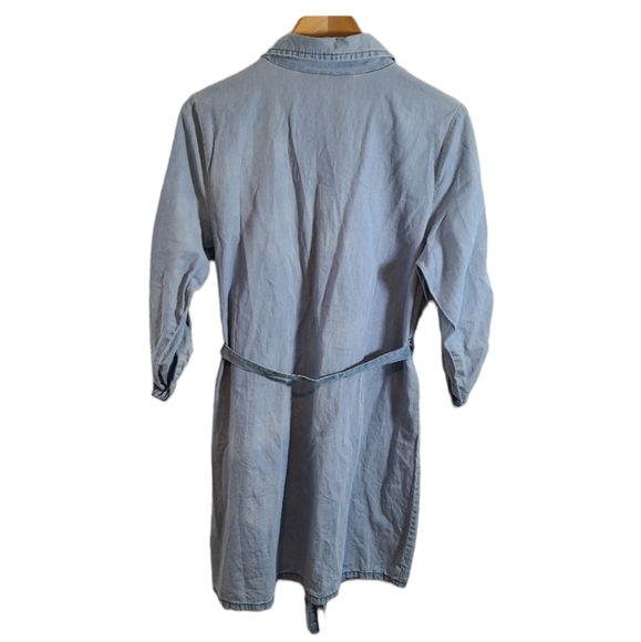 Speed Control New York Chambray Roll Tab Dress - Picture 2 of 9